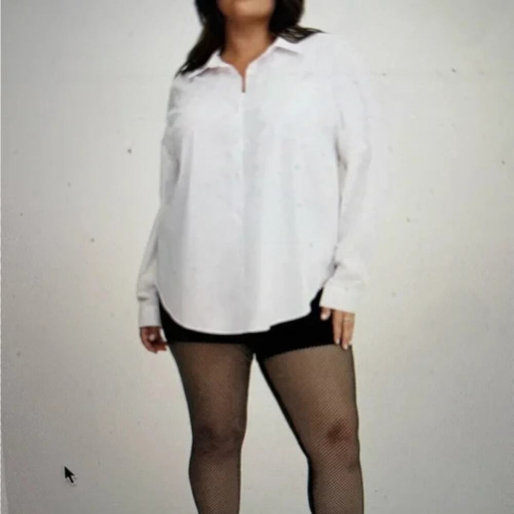 Torrid 2X White Button Down Blouse NWT Plus Size Classic Top